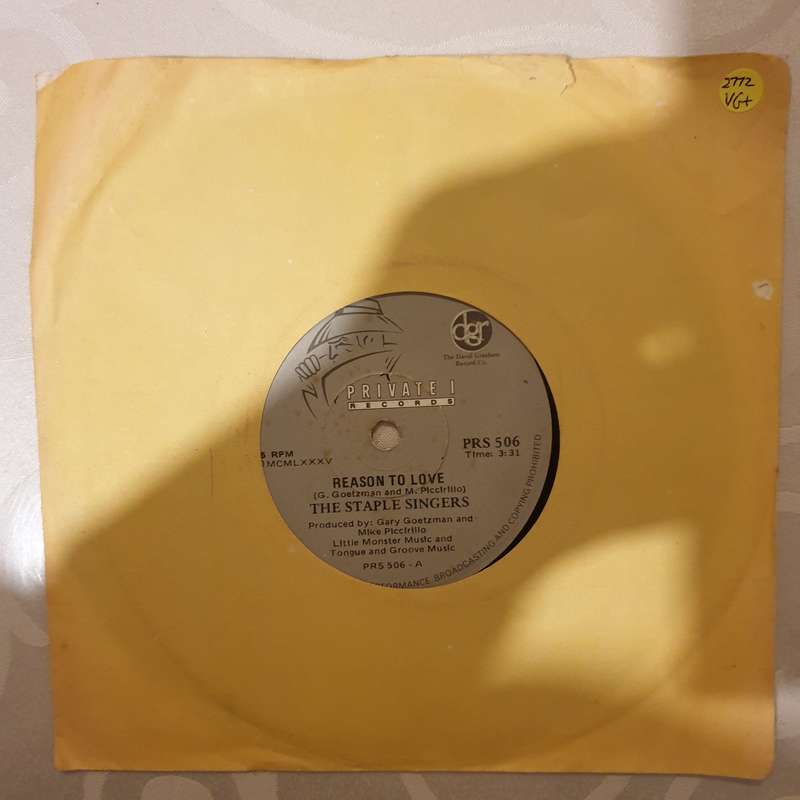 The Staple Singers  Nobody Can Make It On Their Own / Reason To Love - Vinyl 7" Record - Ve...