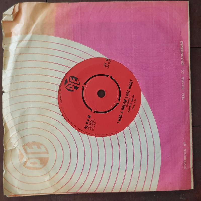 Sandie Shaw  Puppet On A String - Vinyl 7" Record - Very-Good+ Quality (VG+)