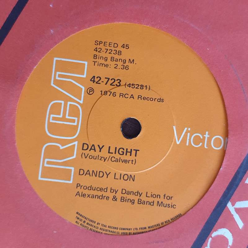 Dandy Lion - If You Want to Love Me Babe (Shoobedoo) - Vinyl 7" Record - Very-Good+ Quality (VG+)