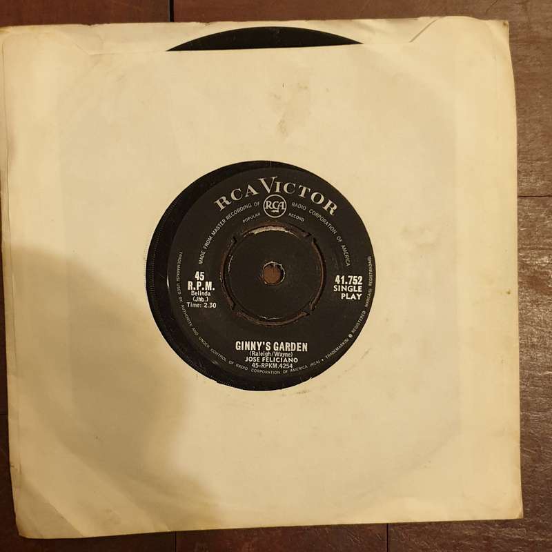 Jose Feliciano  Everybody Do The Click / Ginny's Garden - Vinyl 7" Record - Very-Good Quali...
