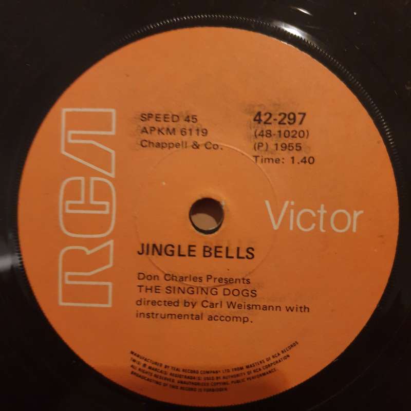 Don Charles Presents The Singing Dogs  Jingle Bells / Oh! Susanna - Vinyl 7" Record - Opene...