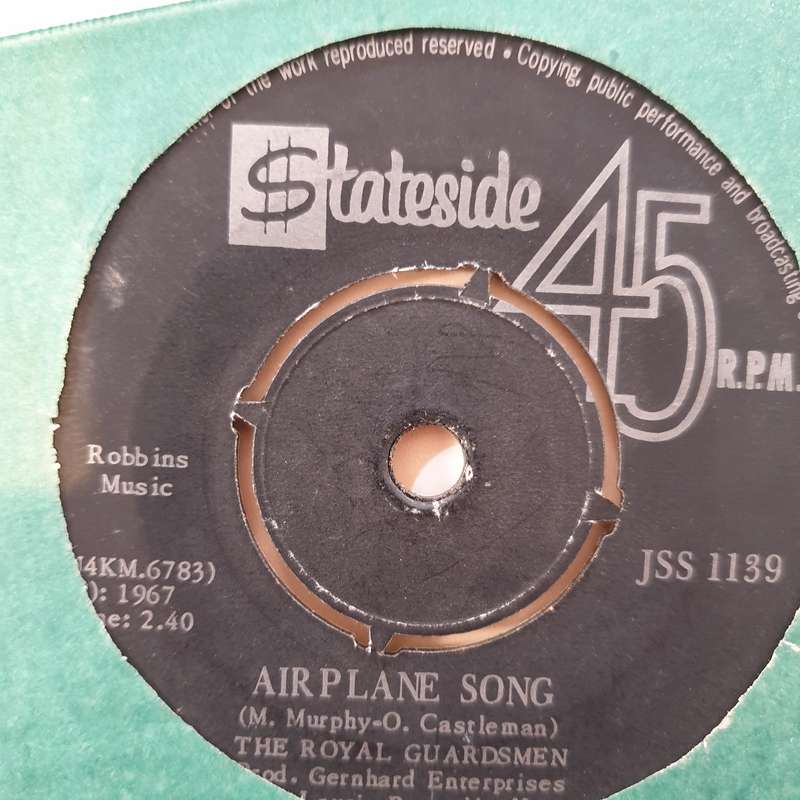 The Royal Guardsmen  Airplane Song - Vinyl 7" Record - Very-Good- Quality (VG-)