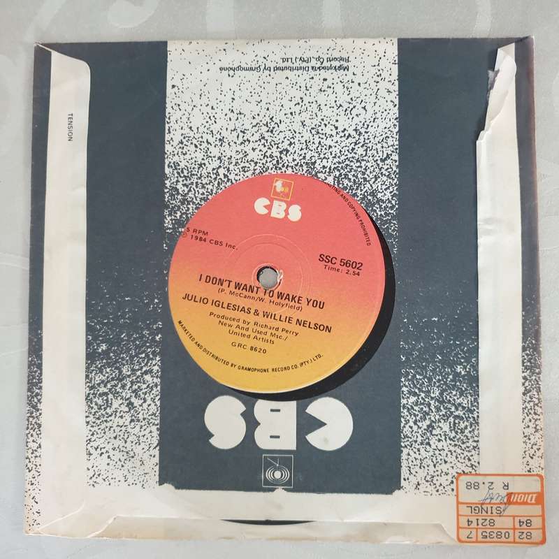 Julio Iglesias And Willie Nelson  To All The Girls I've Loved Before -  Vinyl 7" Record - V...