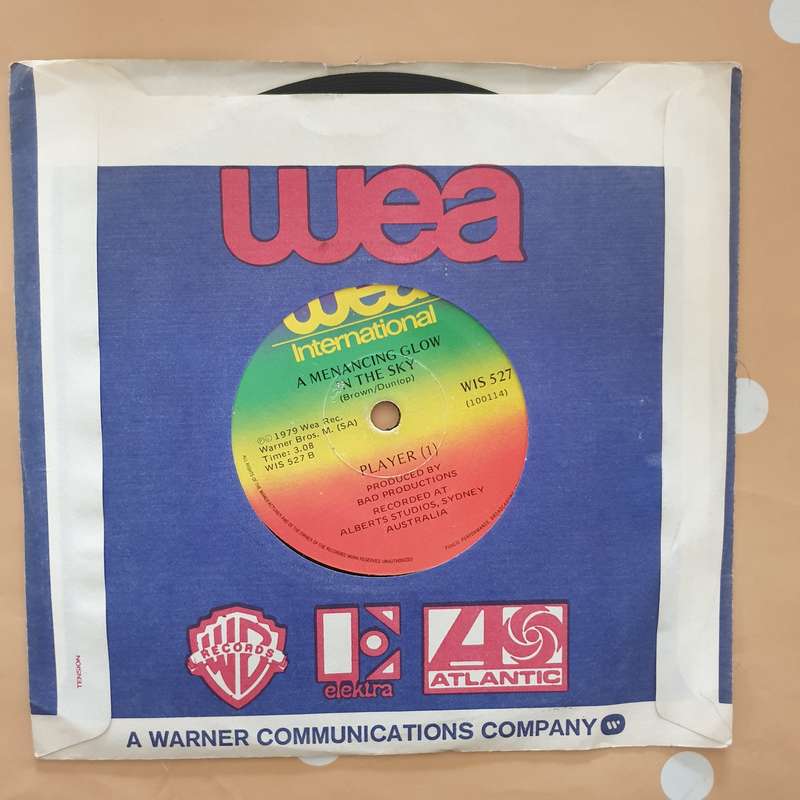 Player  Space Invaders - Vinyl 7" Record - Very-Good+ Quality (VG+)