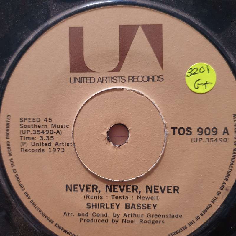 Shirley Bassey  Never, Never, Never - Vinyl 7" Record - Good+ Quality (G+)