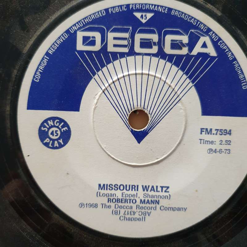 Roberto Mann  Monya - Vinyl 7" Record - Good Quality (G)