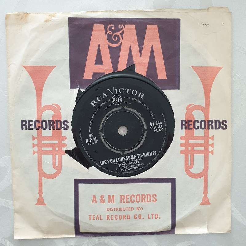Elvis Presley  Are You Lonesome To-Night? / I Gotta Know - Vinyl 7" Record - Very-Good+ Qua...