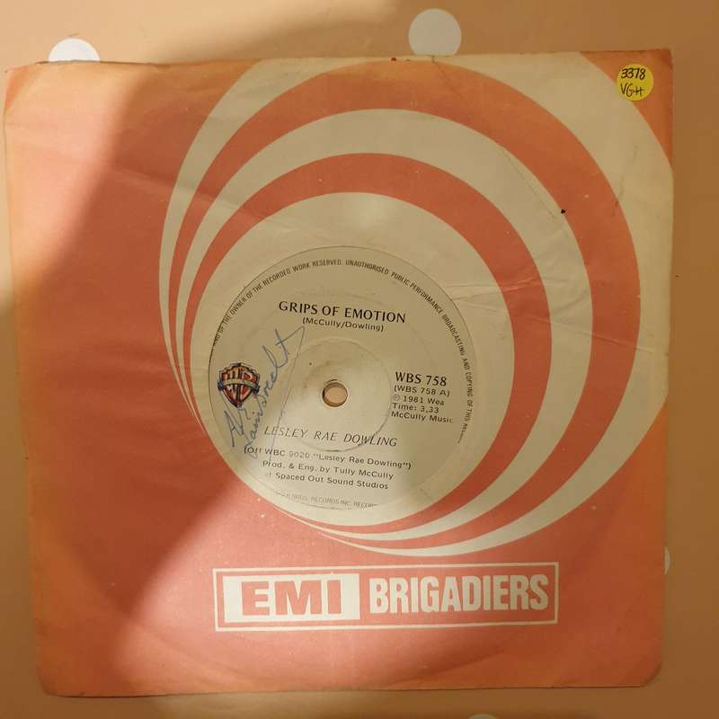 Lesley Rae Dowling  Grips of Emotion - Vinyl 7" Record - Very-Good+ Quality (VG+)