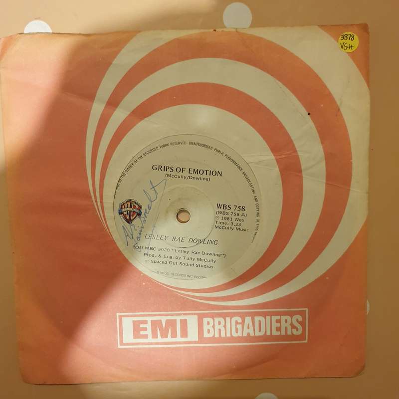 Lesley Rae Dowling  Grips of Emotion - Vinyl 7" Record - Very-Good+ Quality (VG+)