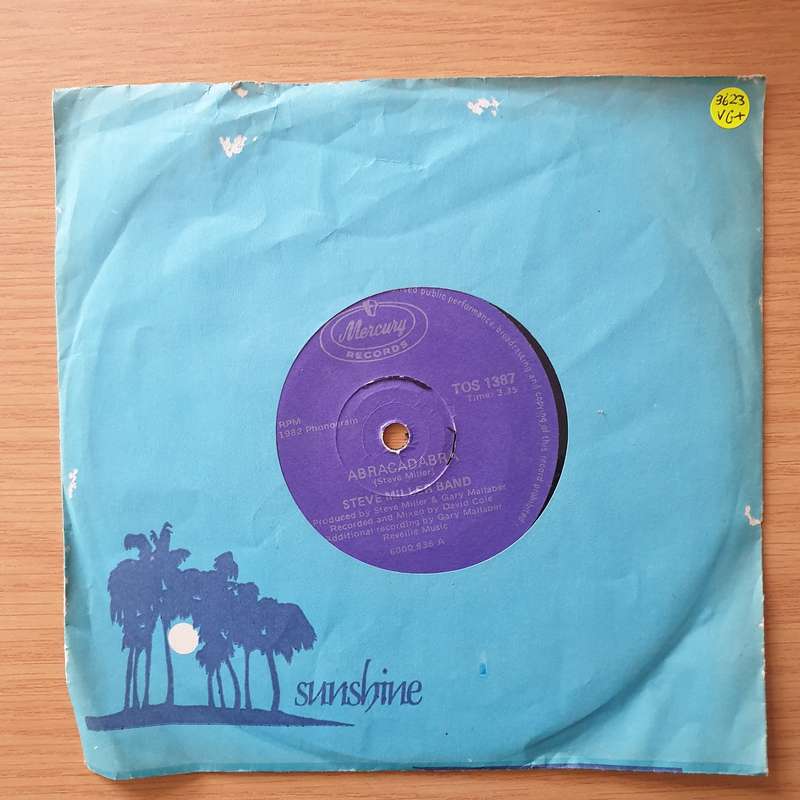 Steve Miller Band  Abracadabra - Vinyl 7" Record - Very-Good+ Quality (VG+)