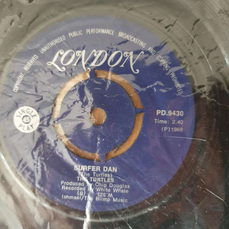The Turtles  Elenore - Vinyl 7" Record - Very-Good- Quality (VG-)