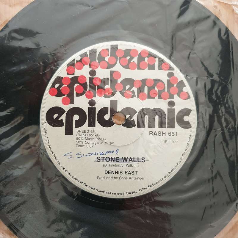Dennis East  Stone Walls - Vinyl 7" Record - Very-Good+ Quality (VG+) (verygoodplus)