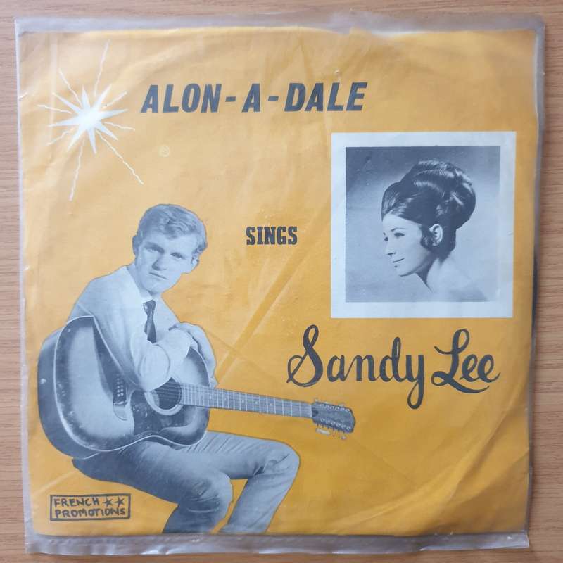 Alon-A-Dale  Sandy Lee - Vinyl 7" Record - Very-Good+ Quality (VG+) (verygoodplus)