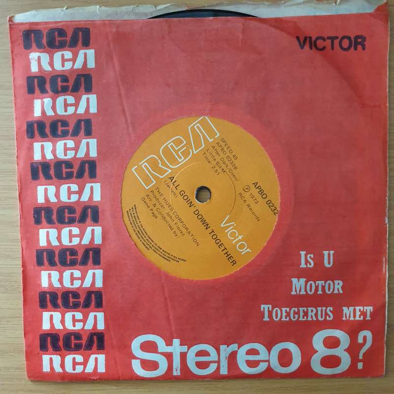 The Hues Corporation  Rock The Boat - Vinyl 7" Record - Very-Good+ Quality (VG+) (verygoodplus)