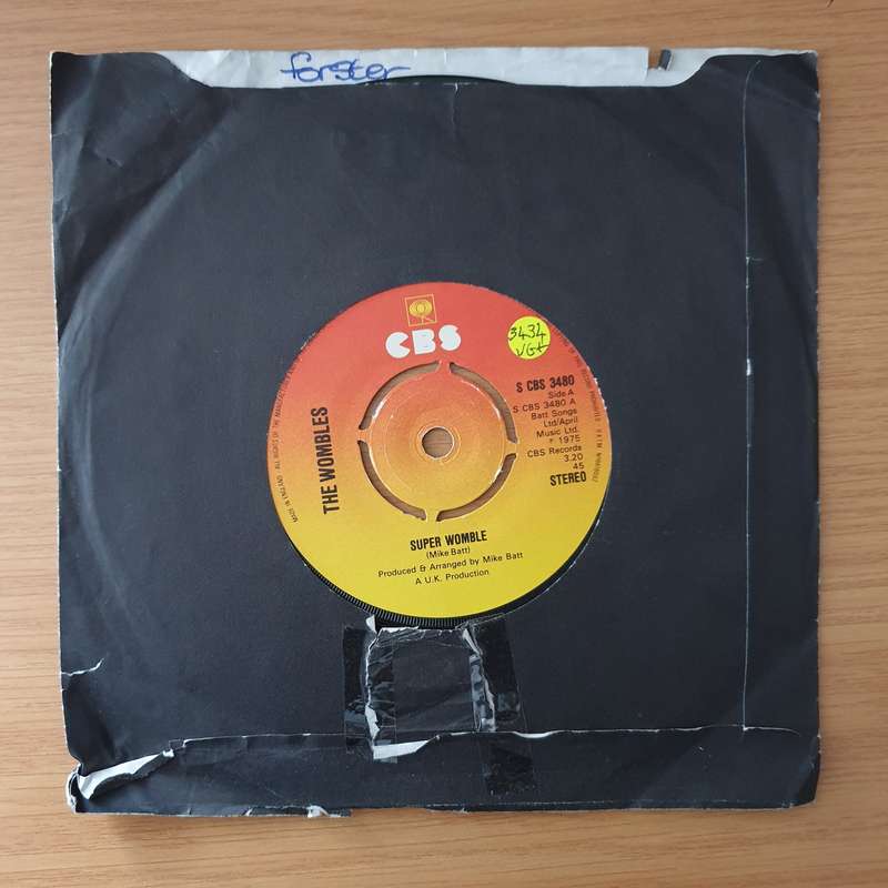The Wombles  Super Womble - Vinyl 7" Record - Very-Good+ Quality (VG+) (verygoodplus)