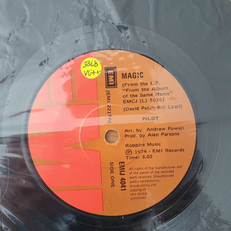 Pilot  Magic - Vinyl 7" Record - Very-Good+ Quality (VG+) (verygoodplus)