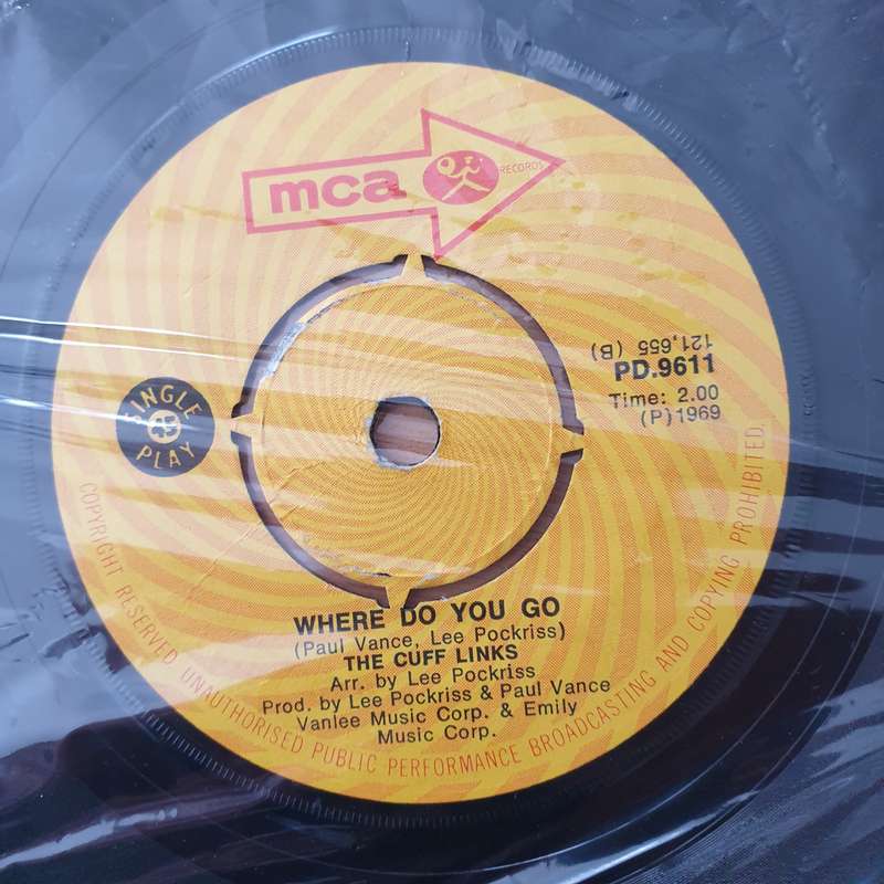 The Cuff Links  Tracy - Vinyl 7" Record - Very-Good+ Quality (VG+) (verygoodplus)