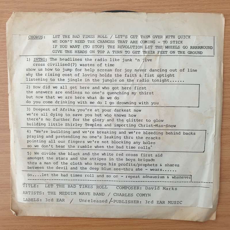 The Medium Wave Band - Let The Bad Times Roll - Vinyl 7" Record - Very-Good+ Quality (VG+) (veryg...