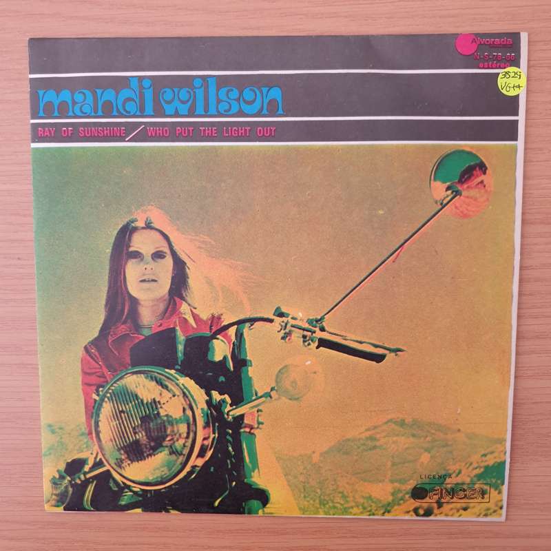 Mandi Wilson  Ray Of Sunshine - Vinyl 7" Record - Very-Good+ Quality (VG+) (verygoodplus)