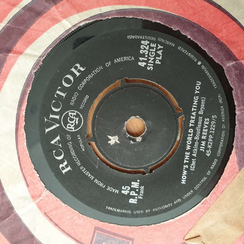 Jim Reeves  How's The World Treating You / Just Call Me Lonesome - Vinyl 7" Record - Very-Good...