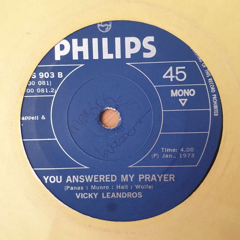 Vicky Leandros  The Love In Your Eyes - Vinyl 7" Record - Very-Good+ Quality (VG+) (verygoodplus)
