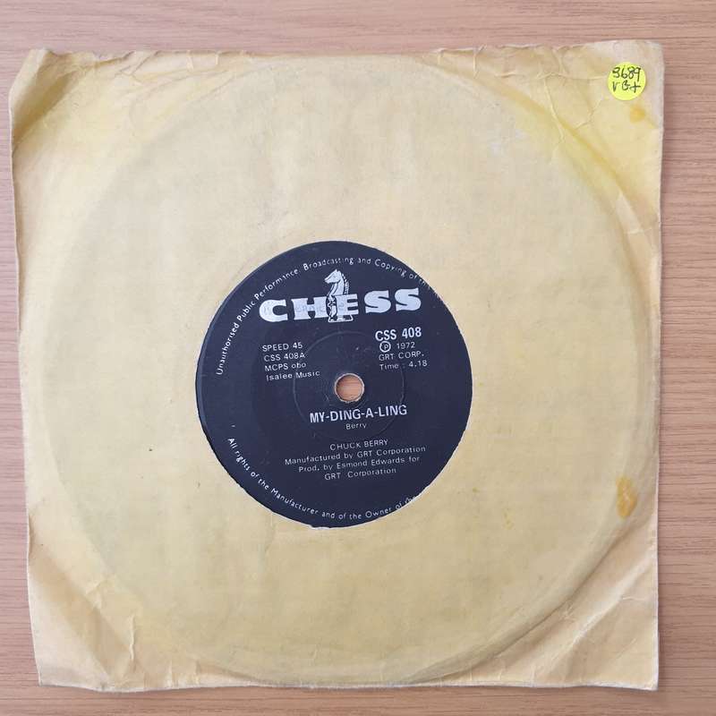Chuck Berry  My Ding-A-Ling - Vinyl 7" Record - Very-Good+ Quality (VG+) (verygoodplus)