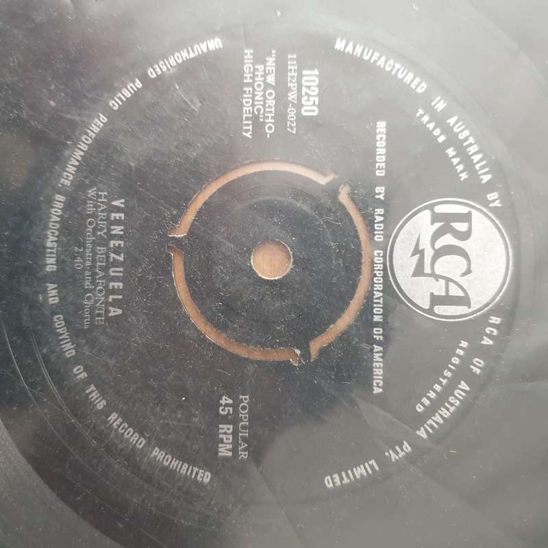 Harry Belafonte  Mary's Boy Child - Vinyl 7" Record - Very-Good+ Quality (VG+) (verygoodplus)