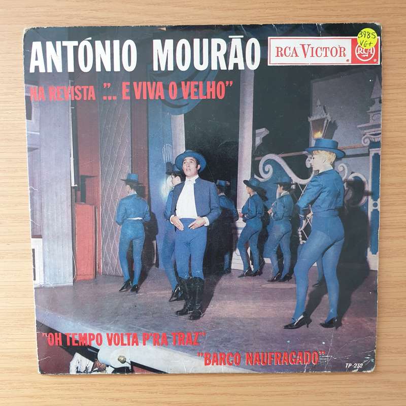 António Mourão  Na Revista "... E Viva O Velho" - Vinyl 7" Record - Very-Good+ Quality (VG+)...