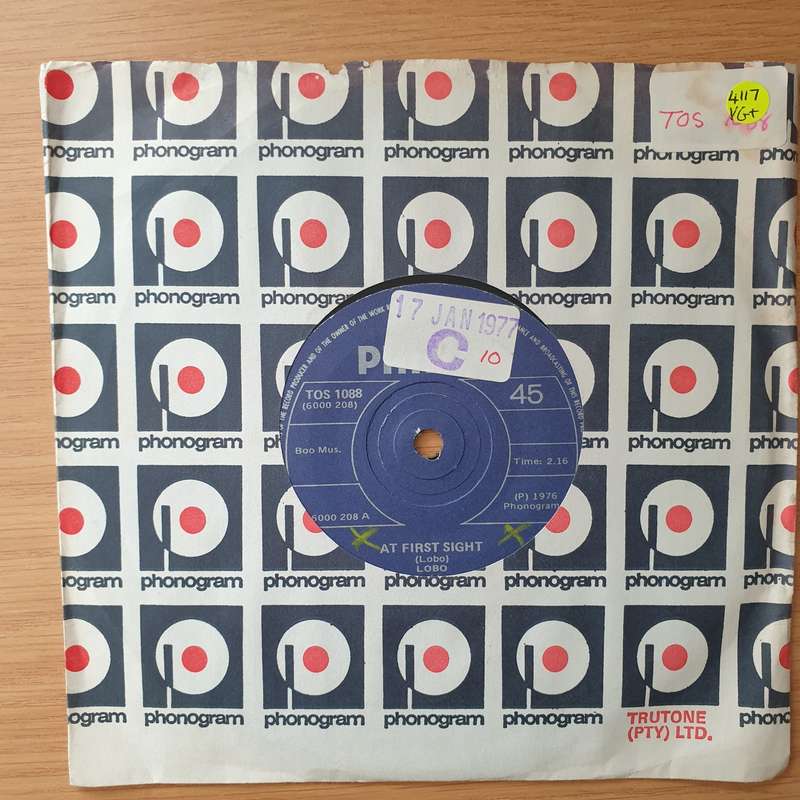 Lobo  At First Sight- Vinyl 7" Record - Very-Good+ Quality (VG+) (verygoodplus)