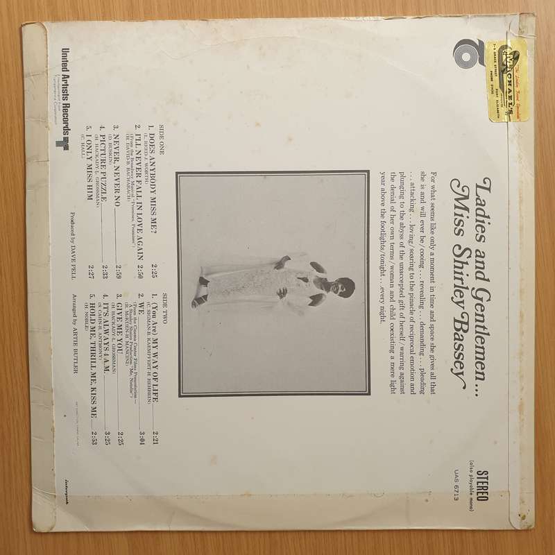 Shirley Bassey - Does Anybody Miss Me - Vinyl LP Record - Very-Good+ Quality (VG+) (verygoodplus)