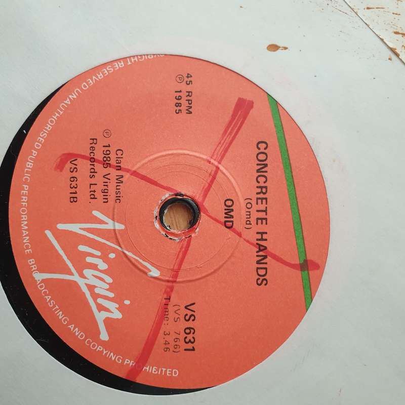 Orchestral Manœuvres In The Dark  So In Love - Vinyl 7" Record - Very-Good+ Quality (VG+) (ve...