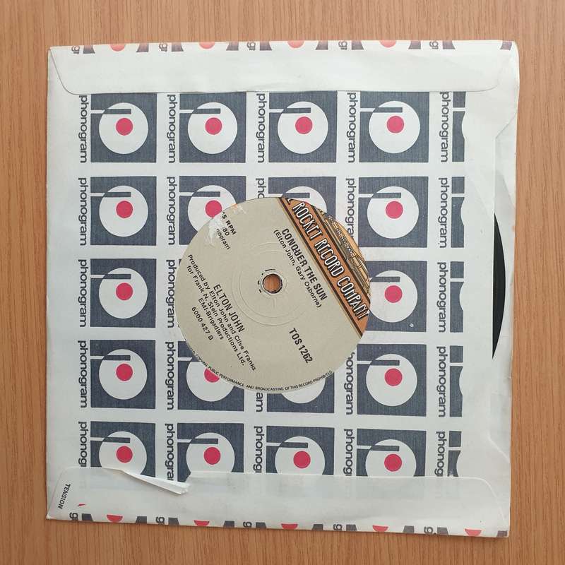 Elton John  Little Jeannie / Conquer The Sun - Vinyl 7" Record - Very-Good+ Quality (VG+) (ver...