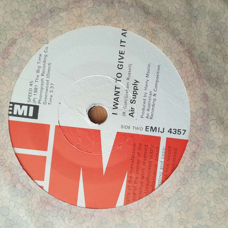Air Supply  The One That You Love - Vinyl 7" Record - Very-Good+ Quality (VG+) (verygoodplus)