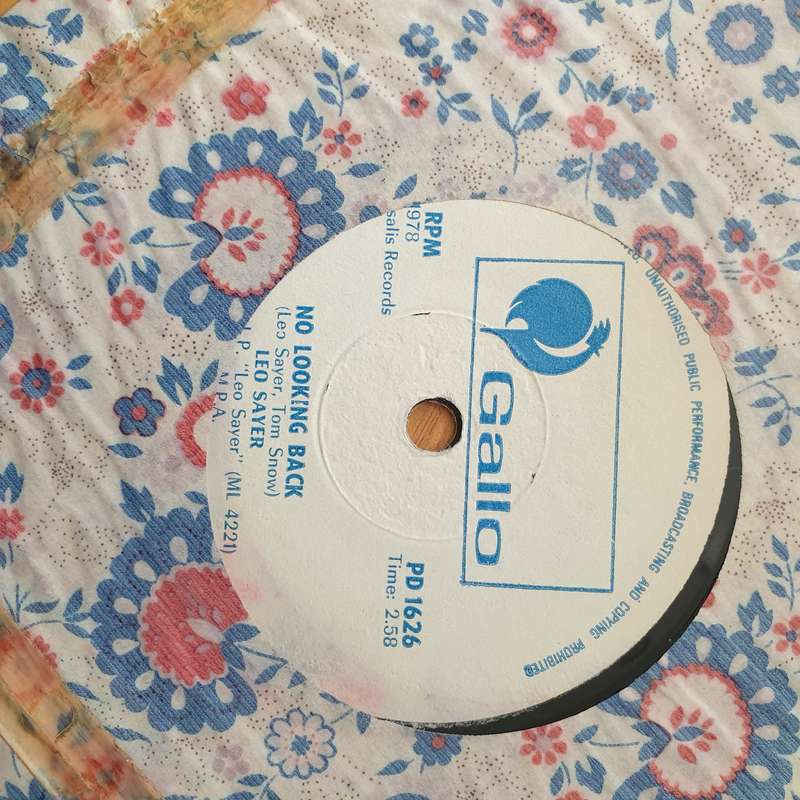 Leo Sayer  I Can't Stop Loving You (Though I Try) (Rhodesia) - Vinyl 7" Record - Very-Good+ Qu...