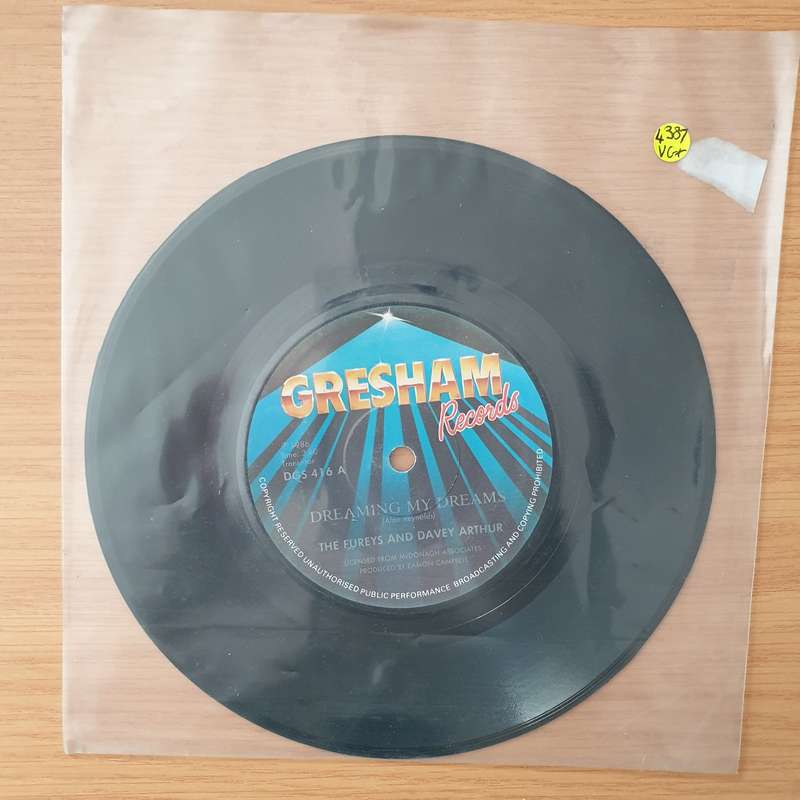 The Fureys & Davey Arthur  Dreaming My Dreams - Vinyl 7" Record - Very-Good+ Quality (VG+) (ve...