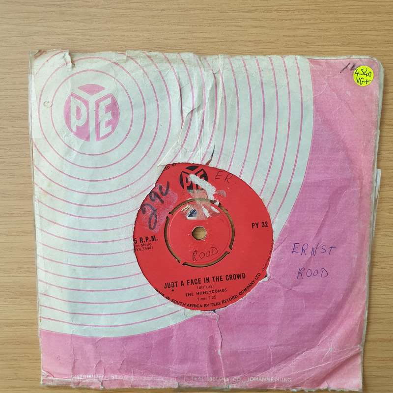 The Honeycombs - Just a Face in the Crowd - Vinyl 7" Record - Very-Good+ Quality (VG+) (verygoodp...