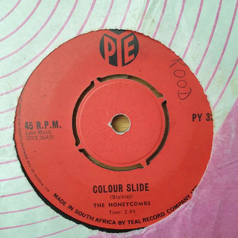 The Honeycombs - Just a Face in the Crowd - Vinyl 7" Record - Very-Good+ Quality (VG+) (verygoodp...