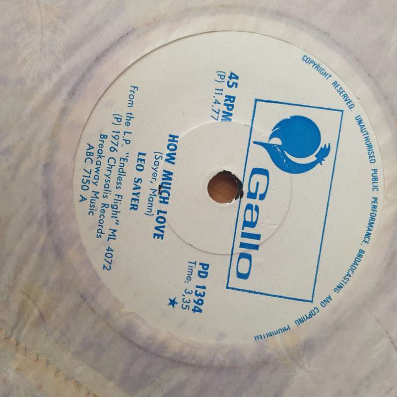 Leo Sayer  How Much Love (Rhodesia) -  Vinyl 7" Record - Very-Good+ Quality (VG+) (verygoodplus)