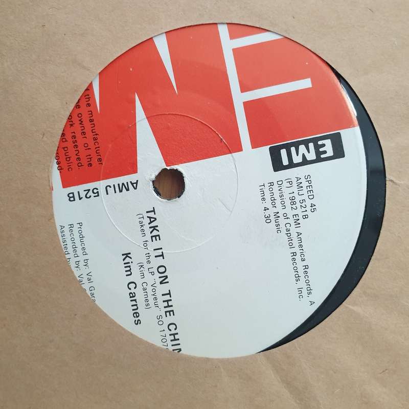 Kim Carnes  Does It Make You Remember -  Vinyl 7" Record - Very-Good+ Quality (VG+) (verygoodp...