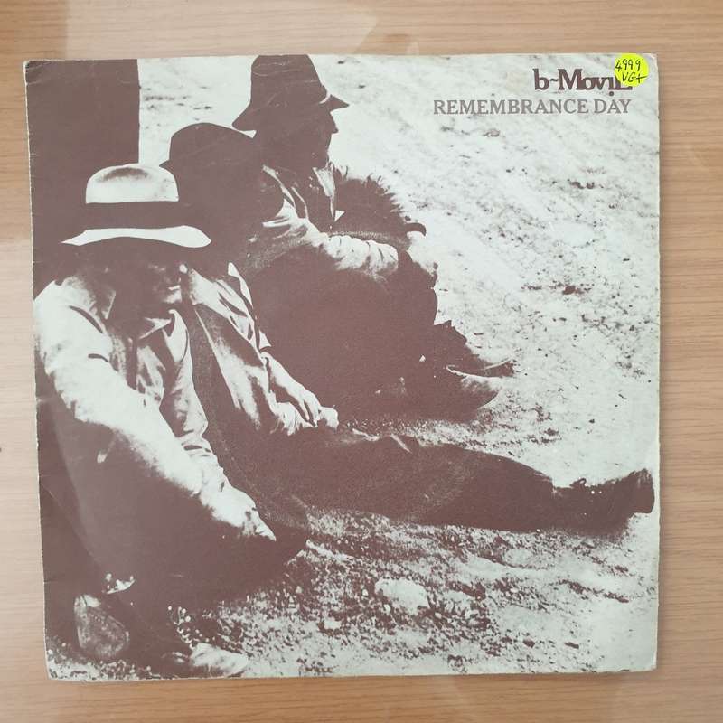 B-Movie  Remembrance Day -  Vinyl 7" Record - Very-Good+ Quality (VG+) (verygoodplus)