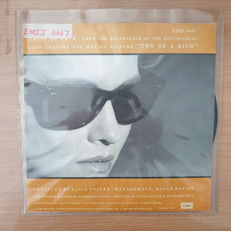 Olivia  Twist Of Fate -  Vinyl 7" Record - Very-Good+ Quality (VG+) (verygoodplus)