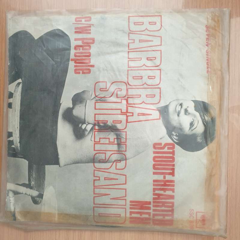 Barbra Streisand  Stout-Hearted Men -  Vinyl 7" Record - Very-Good+ Quality (VG+) (verygoodplus)