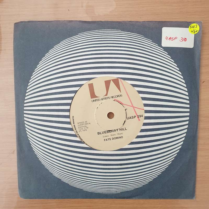 Fats Domino  Blueberry Hill -  Vinyl 7" Record - Very-Good+ Quality (VG+) (verygoodplus)