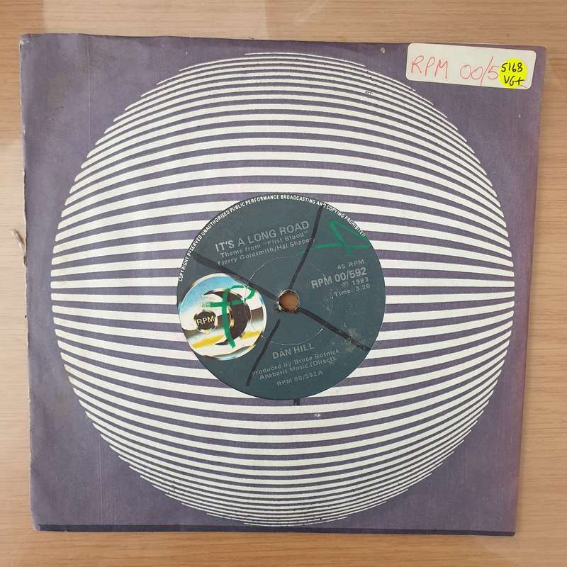 Dan Hill  It's A Long Road -  Vinyl 7" Record - Very-Good+ Quality (VG+) (verygoodplus)