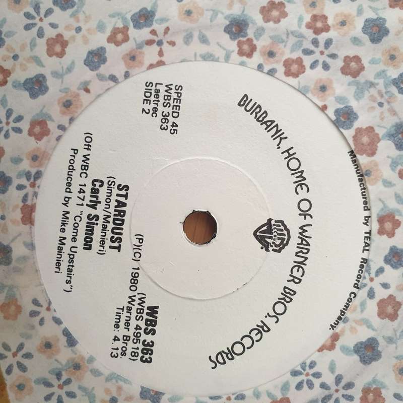 Carly Simon  Jesse / Stardust (Rhodesia) -  Vinyl 7" Record - Very-Good+ Quality (VG+) (verygo...