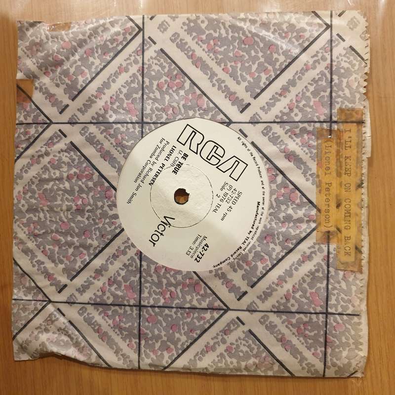Lionel Petersen   I'll Keep On Coming Back / Be True (Rhodesia) - Vinyl 7" Record - Very-Good+...