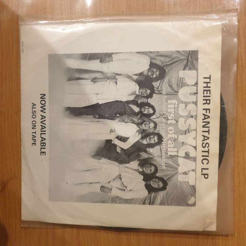 Pussycat  Smile - Vinyl 7" Record - Very-Good+ Quality (VG+) (verygoodplus)