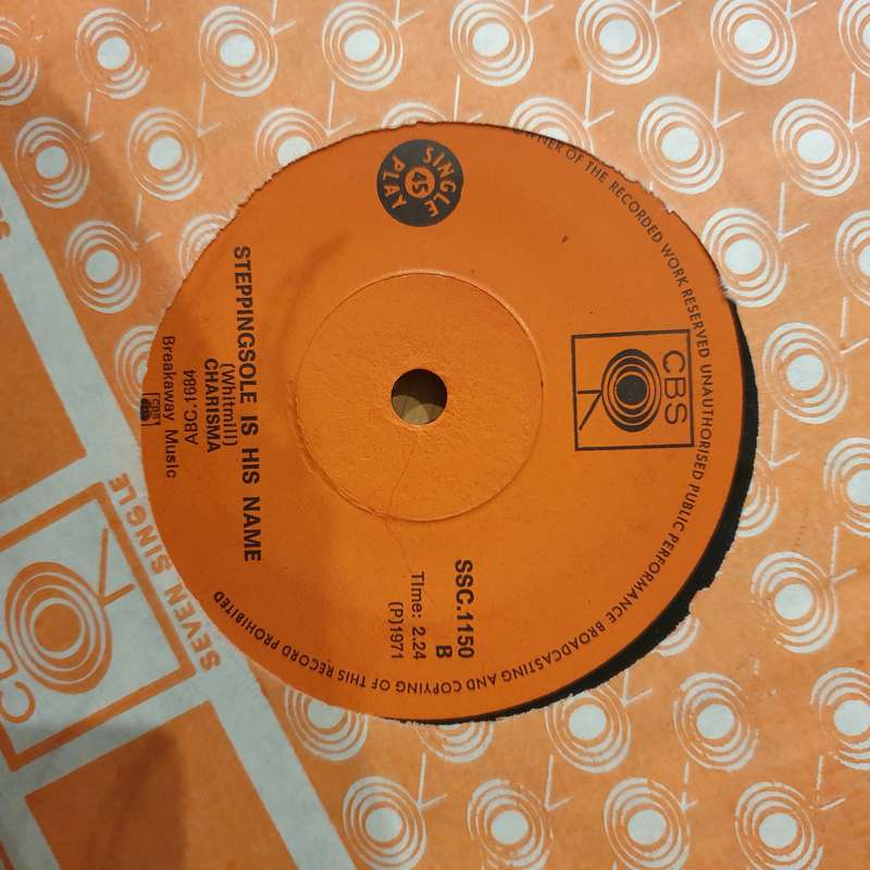 Charisma  Mammy Blue - Vinyl 7" Record - Very-Good+ Quality (VG+) (verygoodplus)