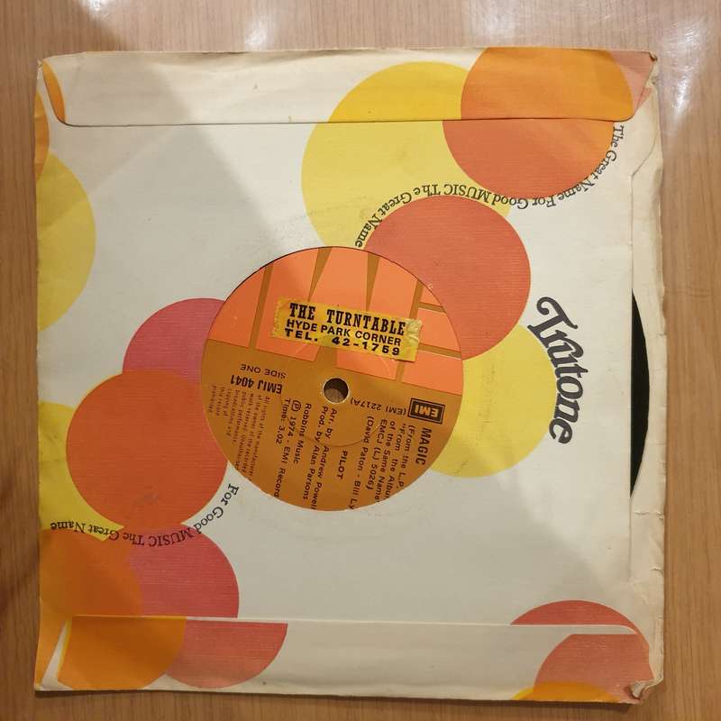 Pilot  Magic - Vinyl 7" Record - Very-Good+ Quality (VG+) (verygoodplus)