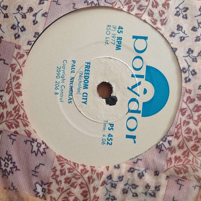Paul Nicholas  Dancing With The Captain (Rhodesia) - Vinyl 7" Record - Very-Good+ Quality (VG+...